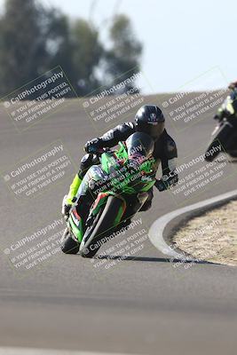 media/Nov-02-2025-Lets Ride (Sun) [[f7a3caa734]]/B Group/1220pm (Turn 2 Outside)/